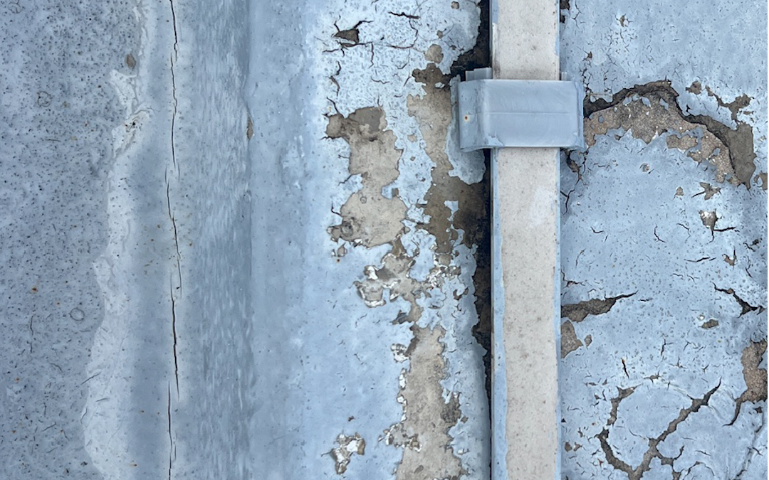 12 Signs of a Failed Membrane